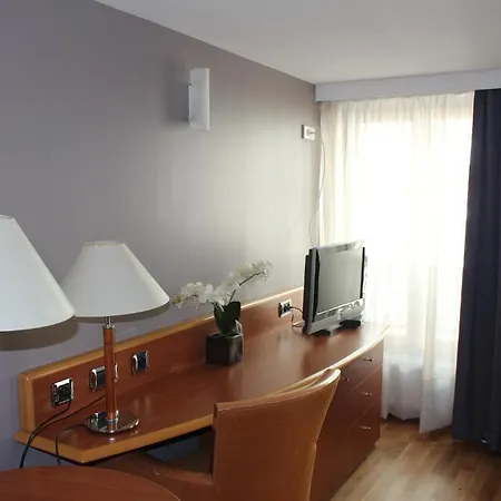 Hotel Metropolitain 3*