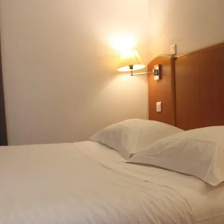 Metropolitain Hotel Paris